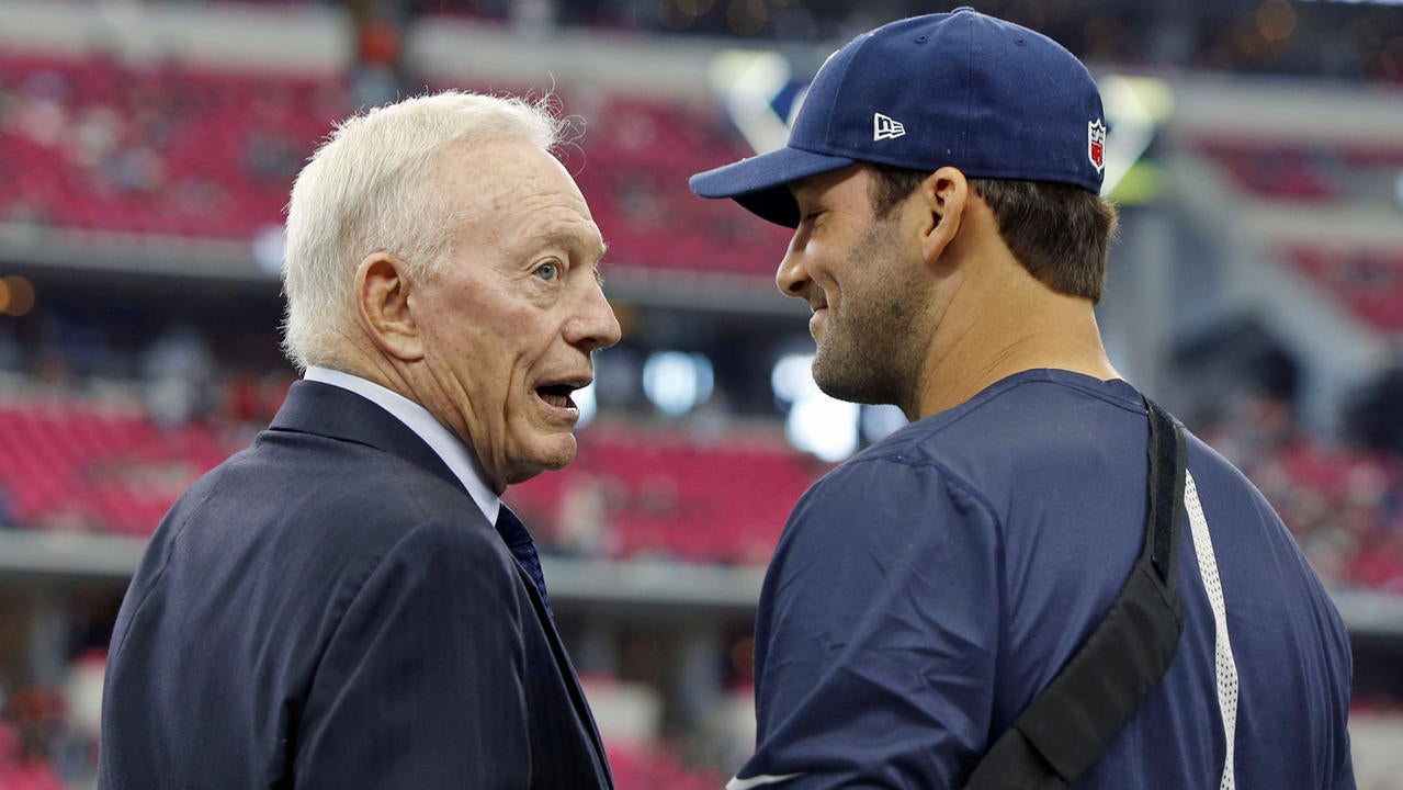 Tony Romo plans to change more plays at the line of scrimmage