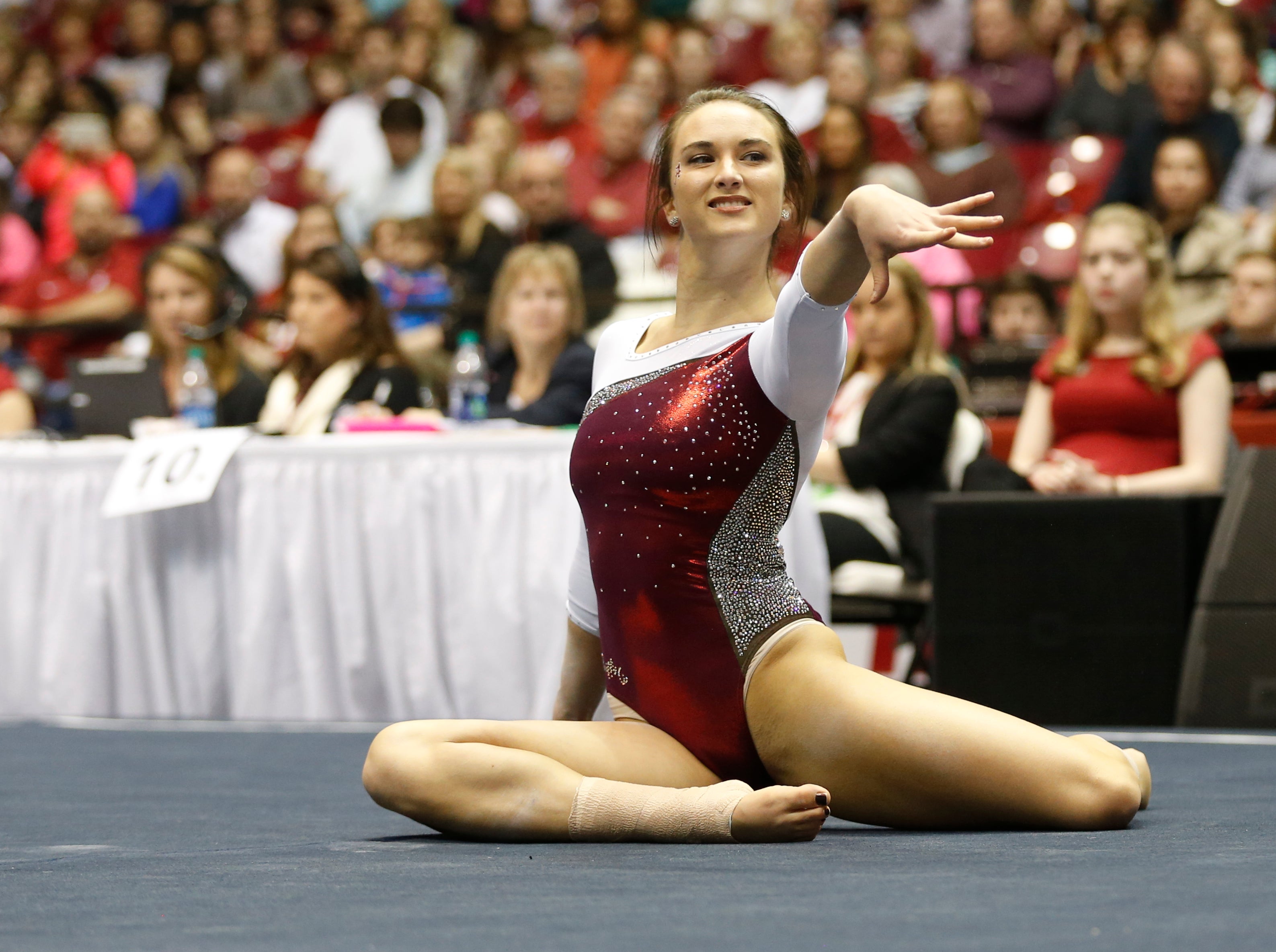 Alabama Gymnasts Host Florida Friday