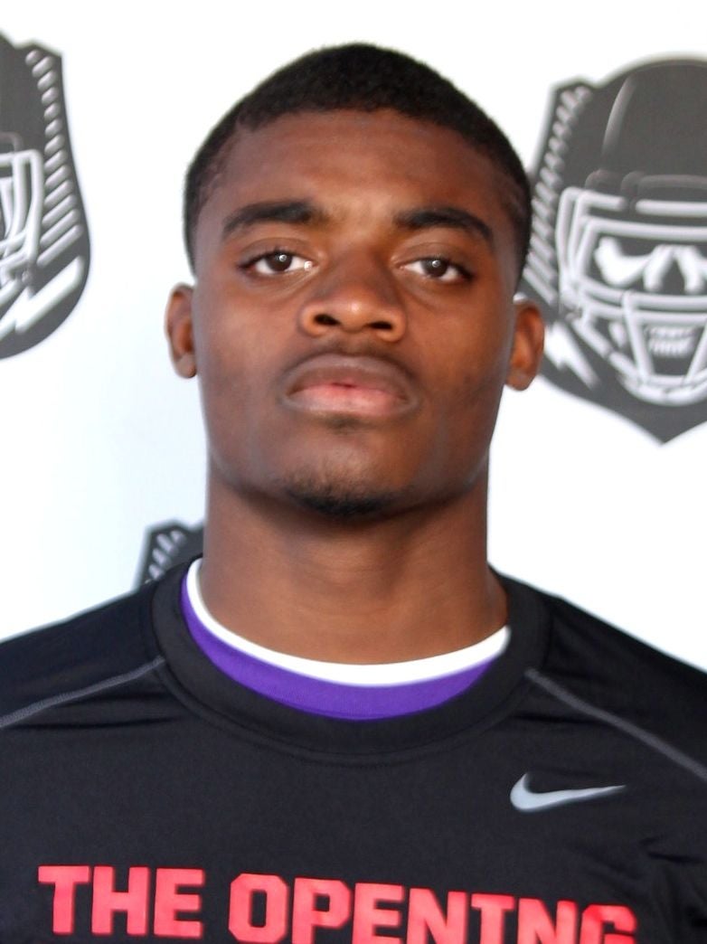 Amik Robertson, Las Vegas, Cornerback