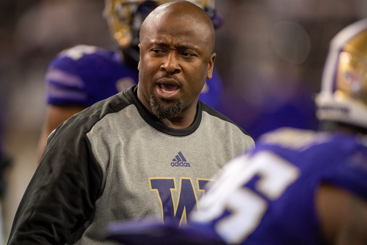 Lee Marks Likes Having A New Personality To The Running Backs Room