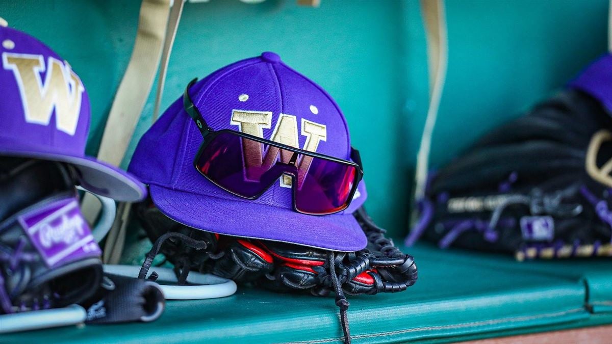 UW baseball defeats Dallas Baptist in first round of Stillwater