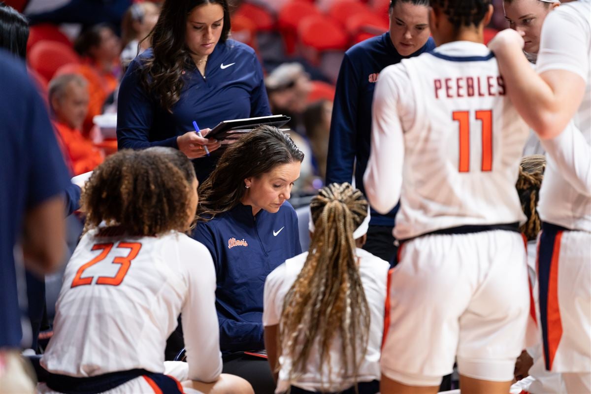 Quick Hits: Illini WBB Cruise Past Truman State In Exhibition Game