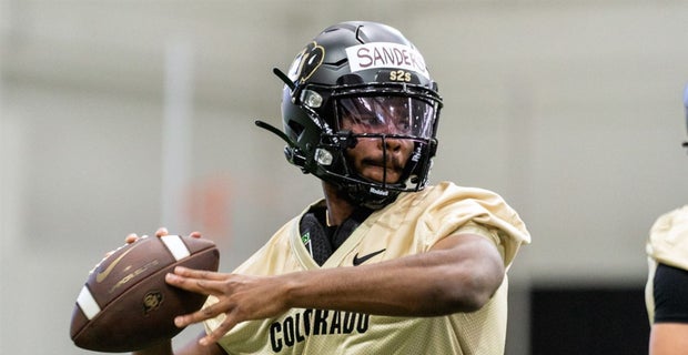 Coach Prime, Colorado Buffaloes stage quite the show in snowy spring game -  CBS Colorado