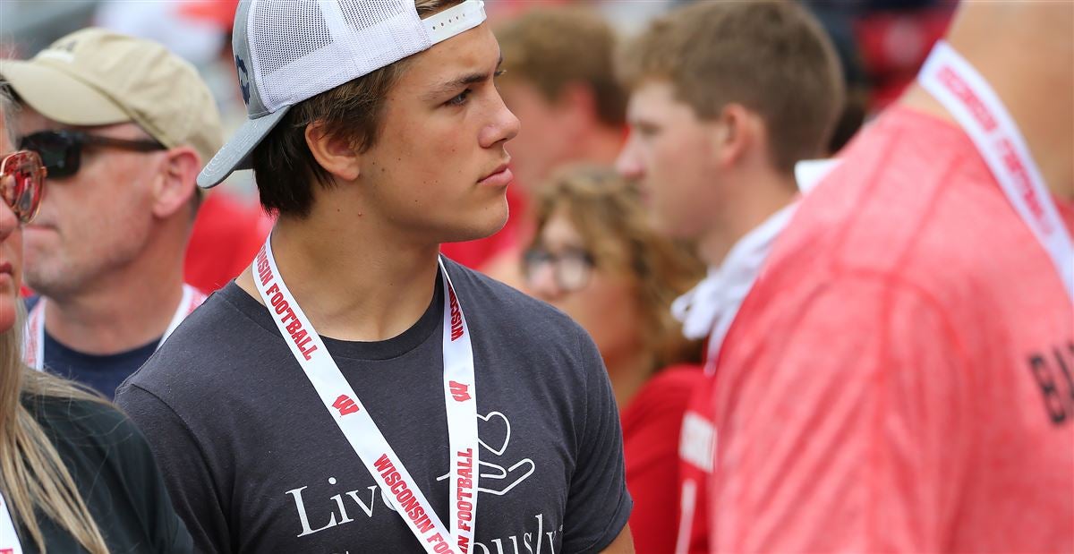 Dynamic Minnesota athlete checks out Wisconsin