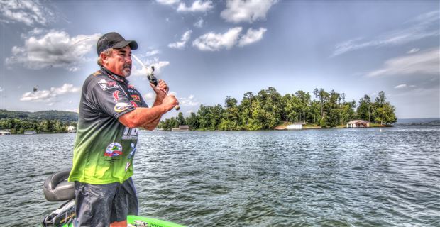 3 Easy Ways to Pick out Backlashes - Wired2Fish