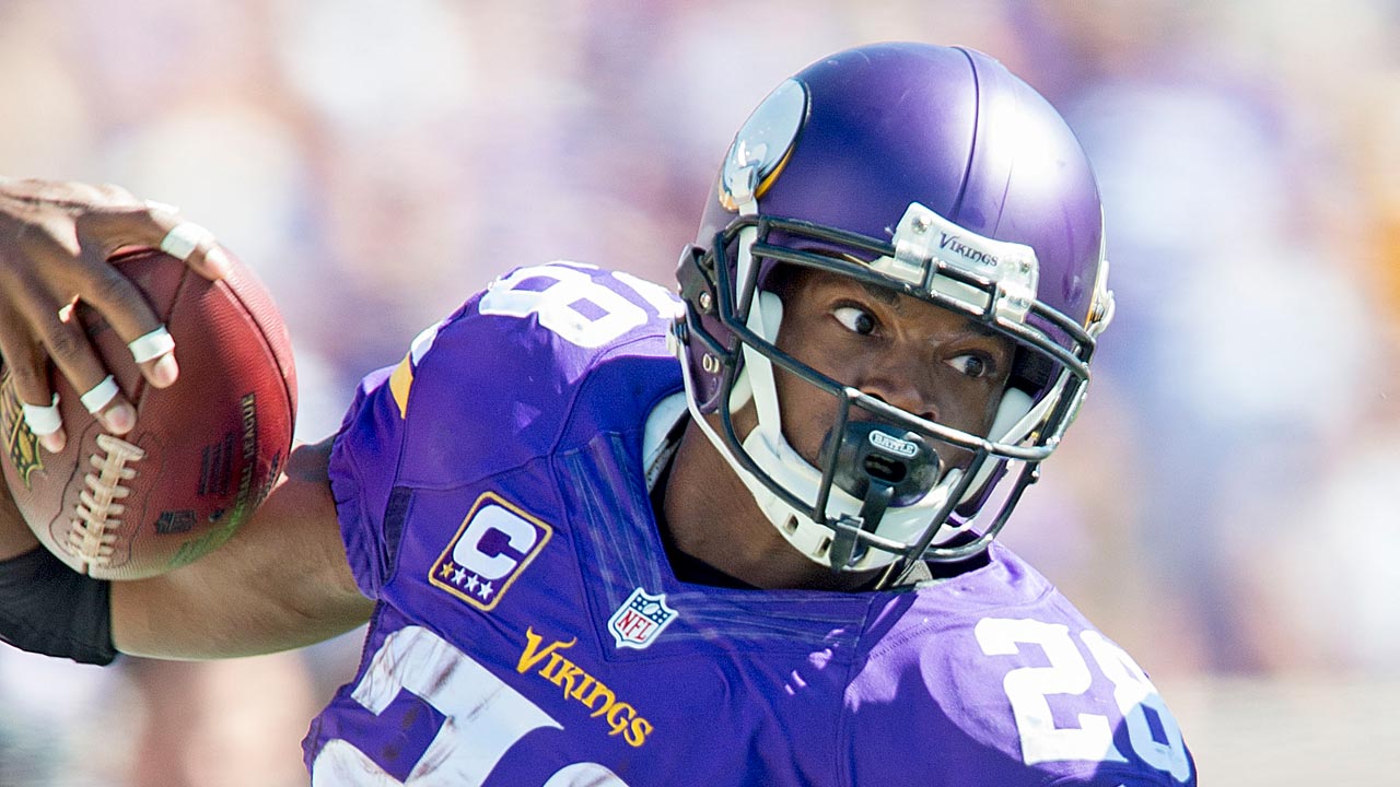 Vikings' Adrian Peterson sits, raising more questions about his future -  The Dickinson Press