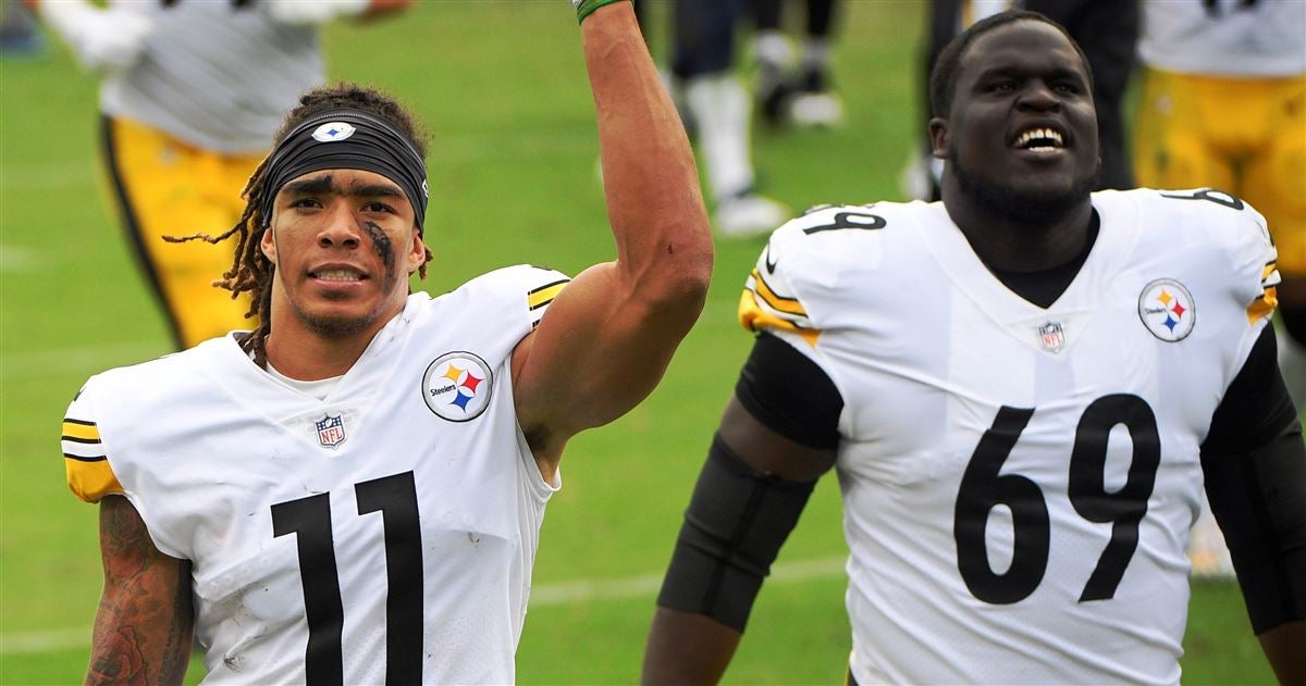 Pittsburgh Steelers guard Kevin Dotson (69) during an NFL football