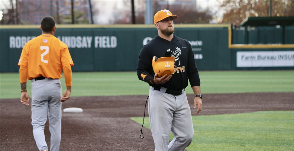 What Vols assistant Josh Elander said about Tennessee's sweep of Dayton