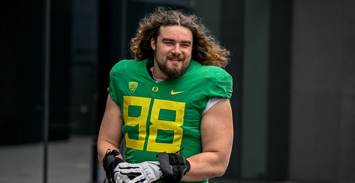 WATCH: Casey Rogers sees progress in Oregon's development in fall camp