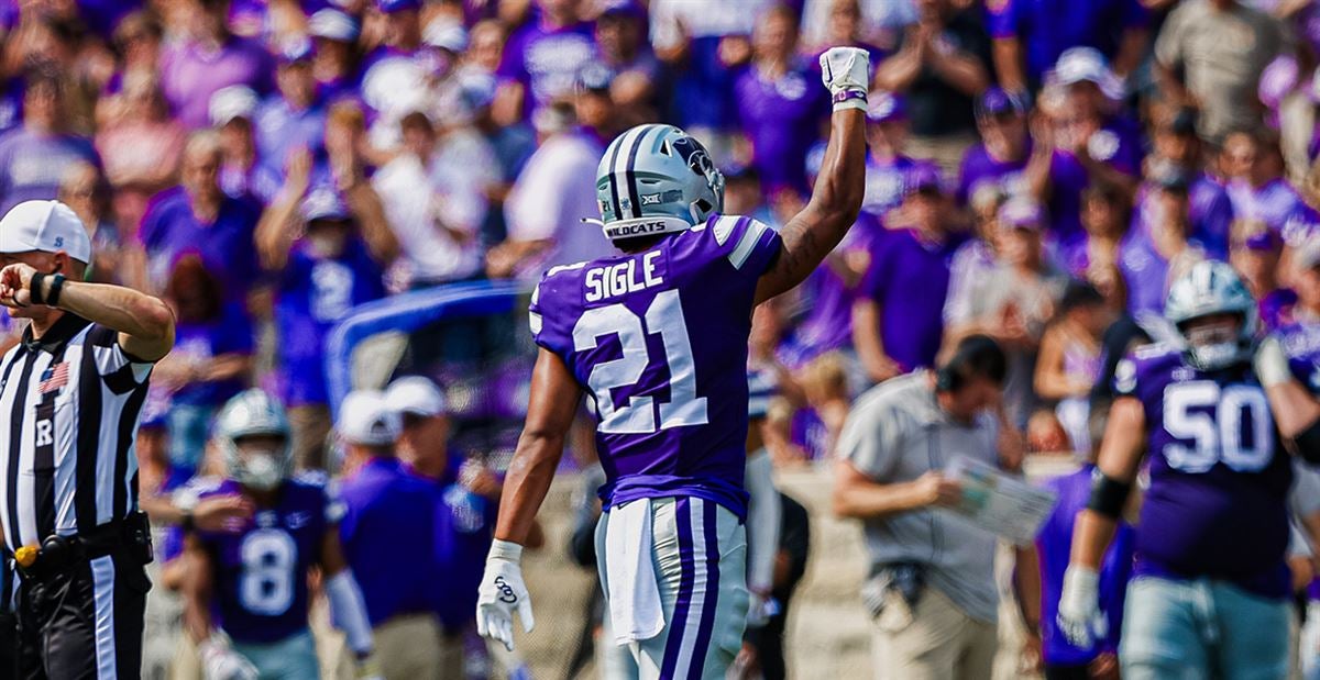 NFL Team Apparel Boys' Minnesota Vikings Amped Up Purple Long