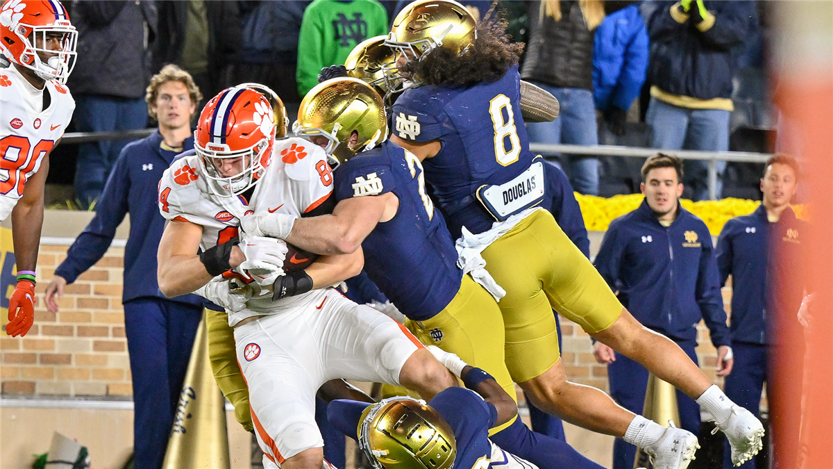 This Guy Plays Notre Dame Football: #27 JD Bertrand, Linebacker