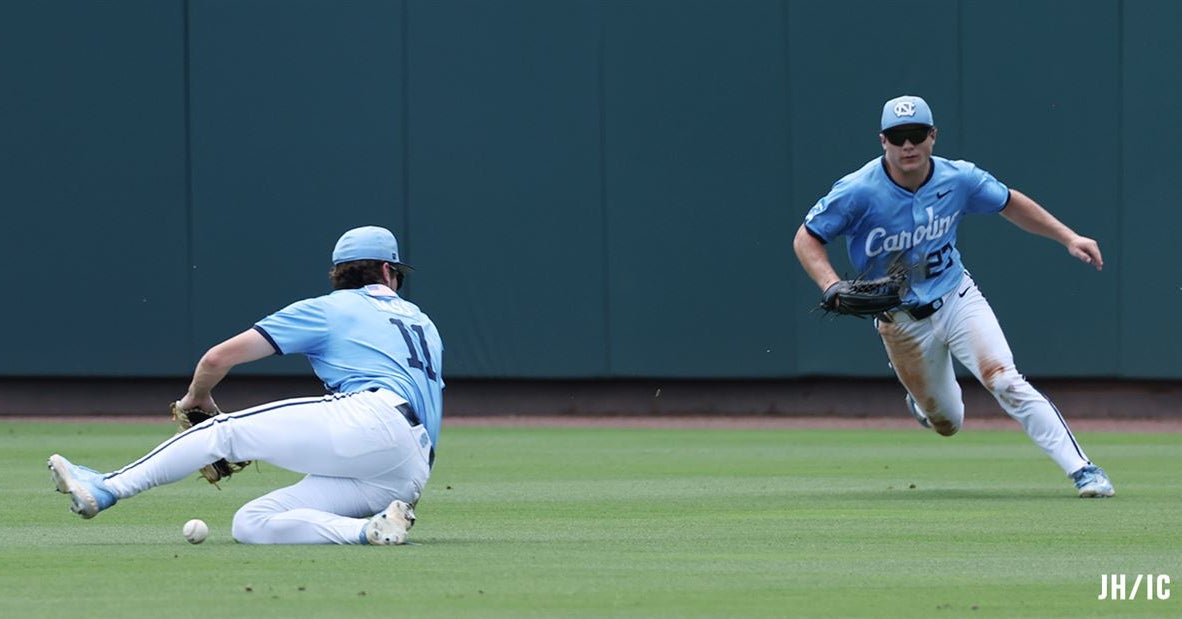 Arizona Extends Chapel Hill Super Regional With 10-8 Victory Over UNC Arizona Extends Chapel Hill Super Regional With 10-8 Victory Over UNC