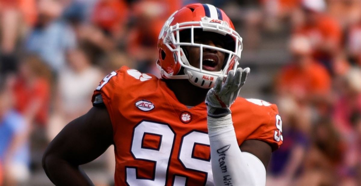 PFF on Twitter: Clelin Ferrell's 89.7 pass-rush grade capped a three-year  rise at Clemson last season – and he heads to Oakland to join the Raiders!  #NFLDraft  / Twitter