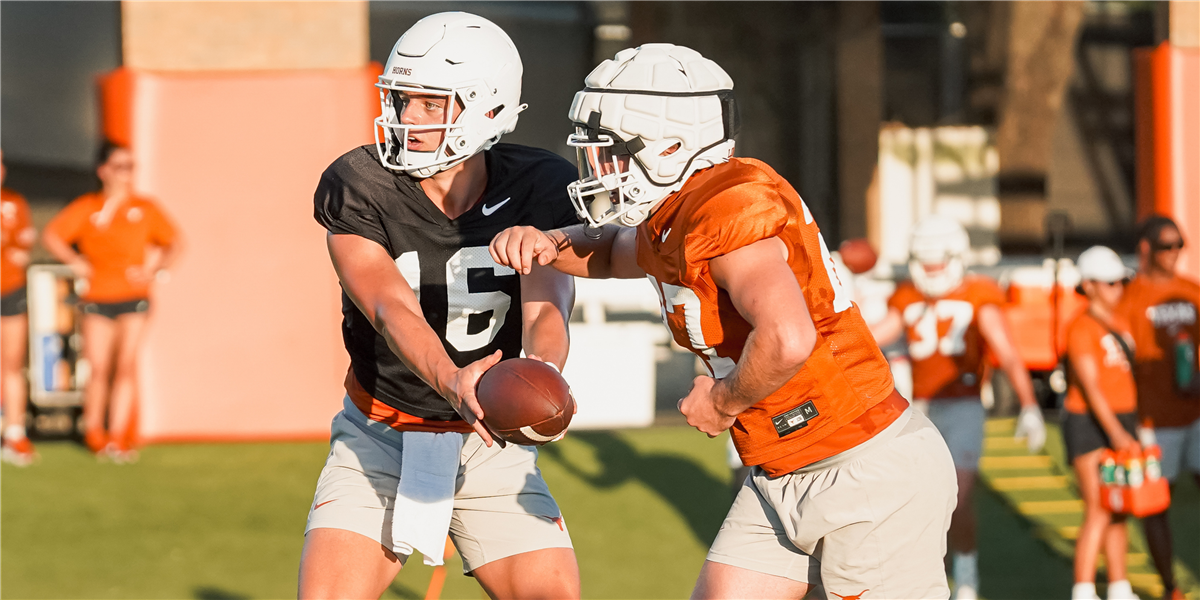 Arch Manning, Texas, Quarterback