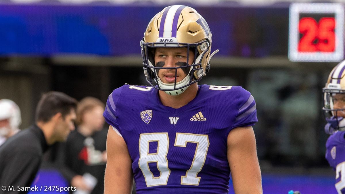 UW tight end, Tumwater product Cade Otton drafted by Tampa Bay