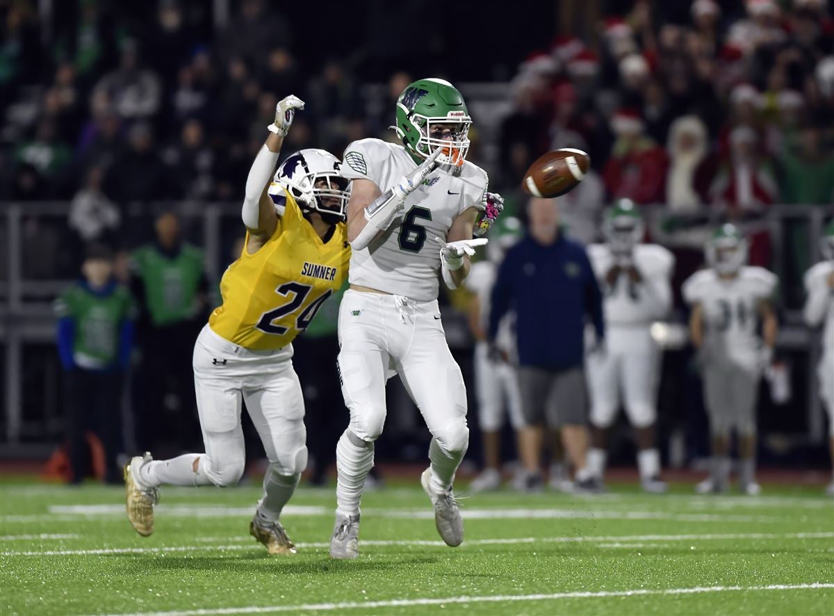 PHOTO GALLERY Sumner Blanks Woodinville, Advance To Quarterfinals