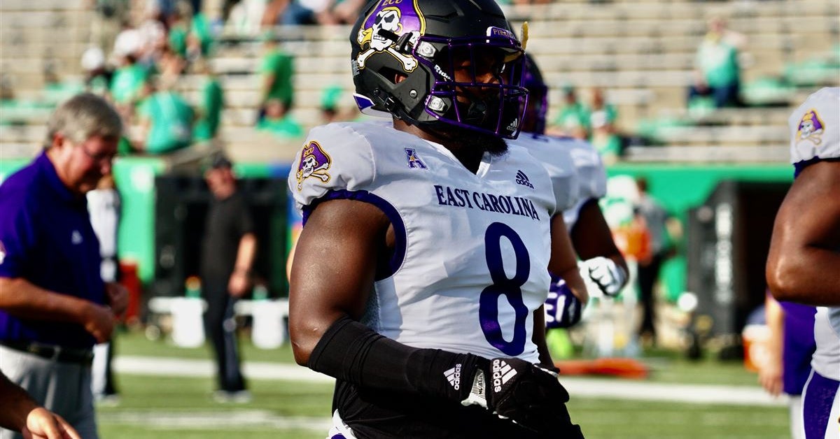 Pirates release depth chart ahead of Charleston Southern game