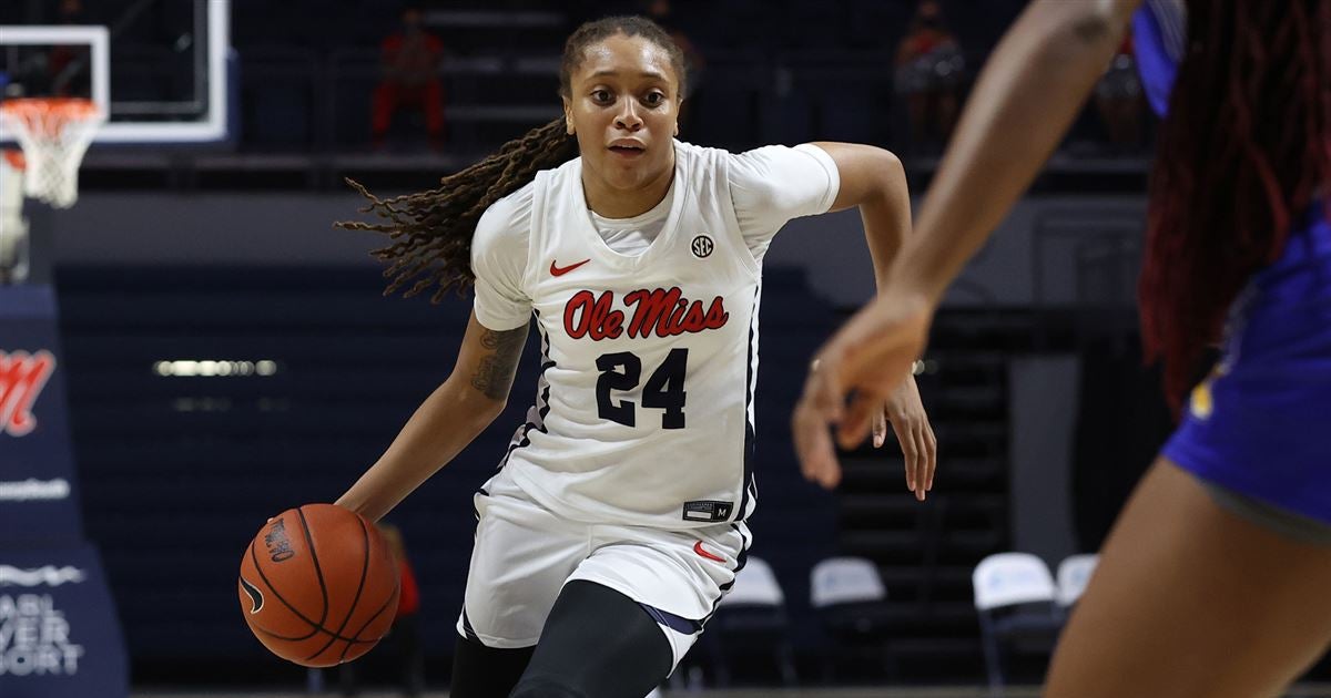 Marquesha Davis paces Rebels over Little Rock with 13 points