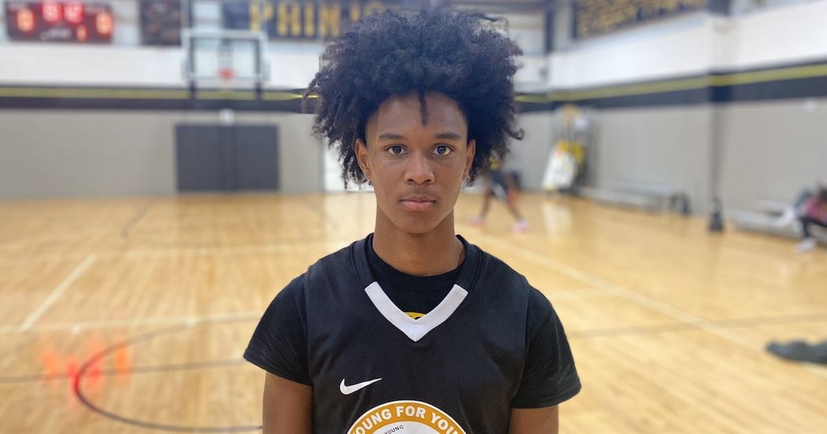 2023 NC point guard Aden Holloway holds three ACC offers, set to breakout 2023 NC point guard Aden Holloway holds three ACC offers, set to breakout