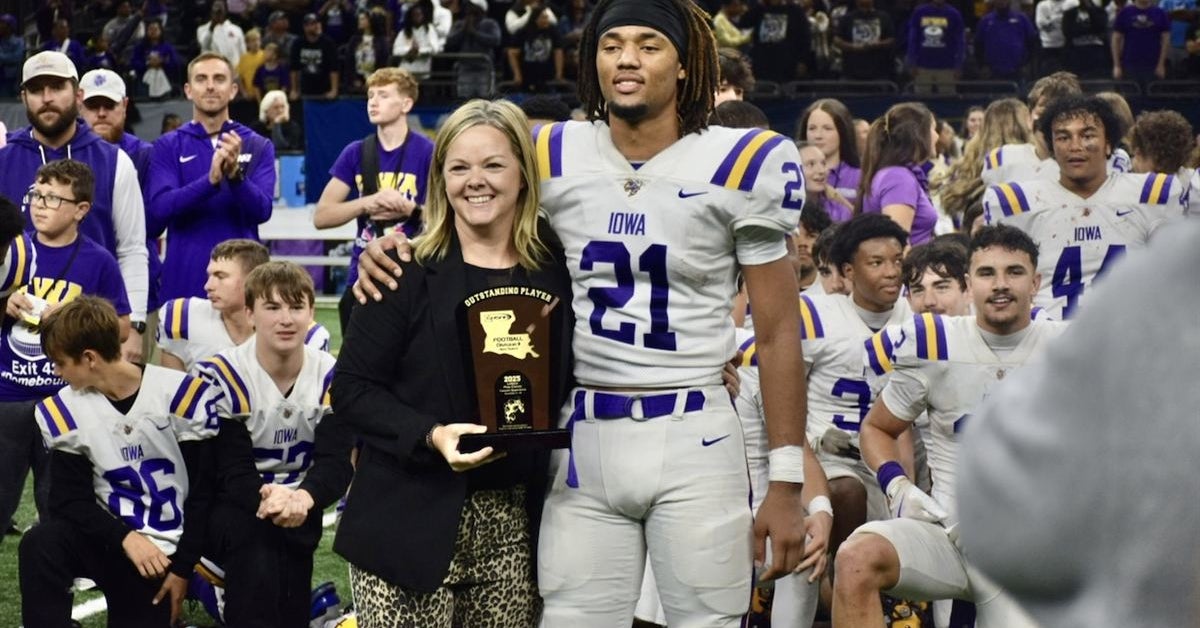 Houston WR signee Jeremiah Bushnell earns MVP honors in historic state championship win