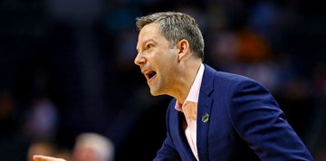Report: Utah State to hire UMBC's Ryan Odom as next men's basketball coach