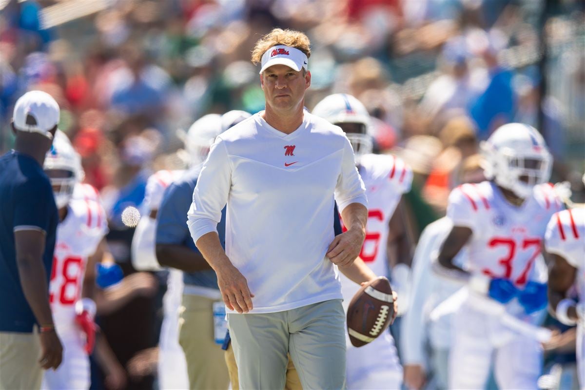 Kiffin looks for luck against top-ranked Alabama