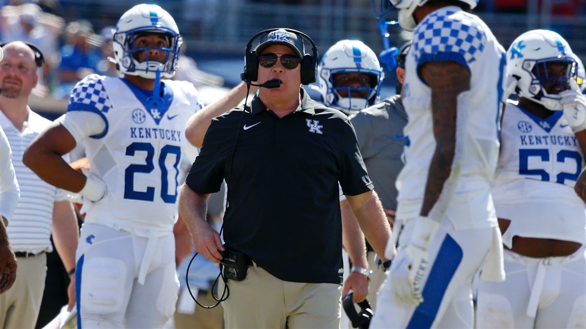 Latest projections have Kentucky in one of two bowl games