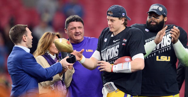 LSU National Champions Coach O & Joe Burrow 8x10 photo w/Engraved