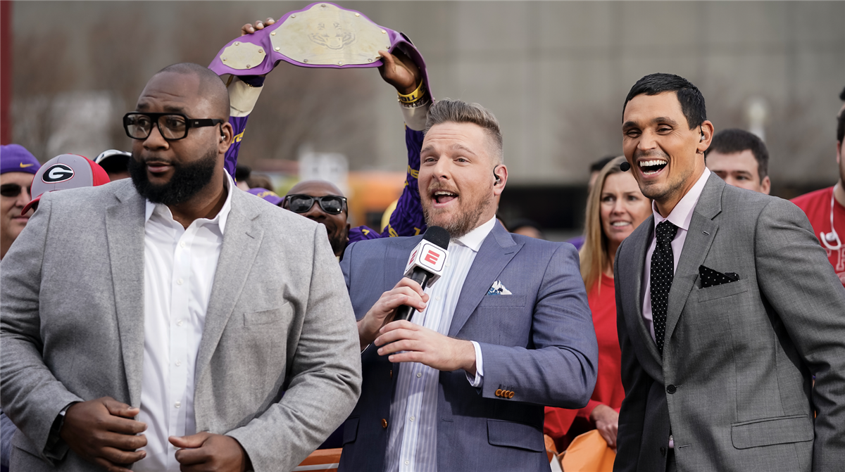 Pat McAfee Confirms ESPN College GameDay Return For 2023 Season