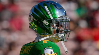 Oregon WR Evan Stewart's status for 2025 season in question due to injury