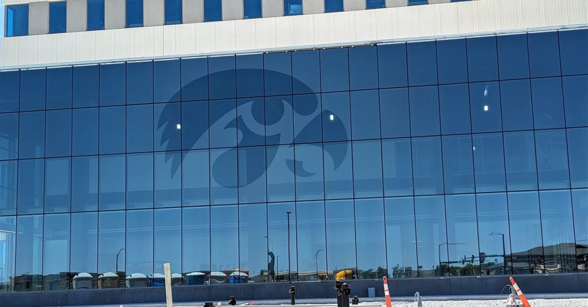 Bock's Mailbag: Answering Questions on Iowa Basketball, Football, and Women's Basketball
