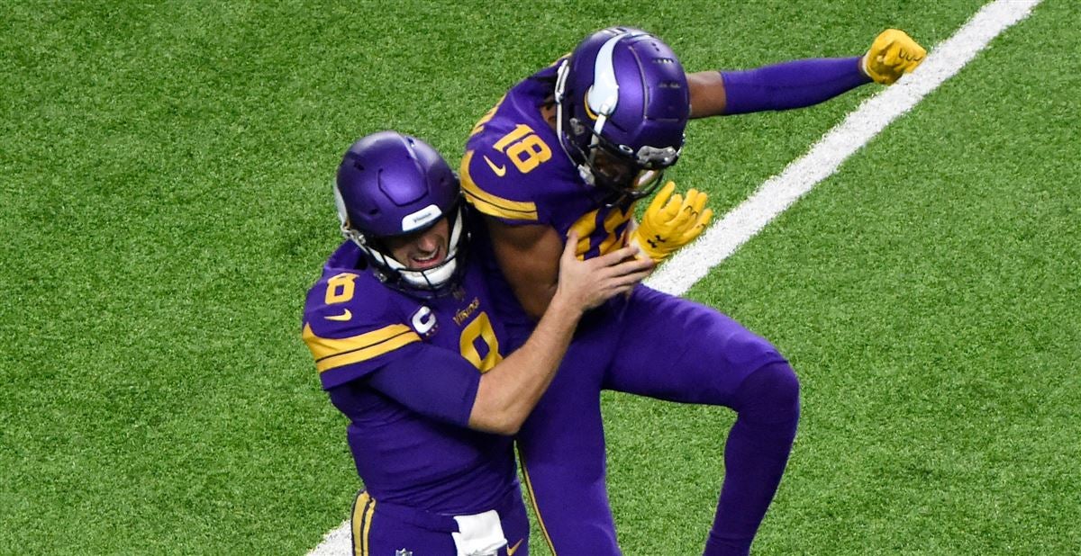 Vikings WR Justin Jefferson delivers big hit after Kirk Cousins