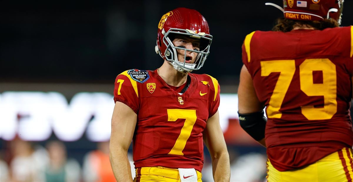 USC's Miller Moss Makes Loud, Emphatic Statement In Trojans' 42-28 ...