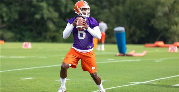 Watch Kelly Bryant Announces Decision To Transfer To