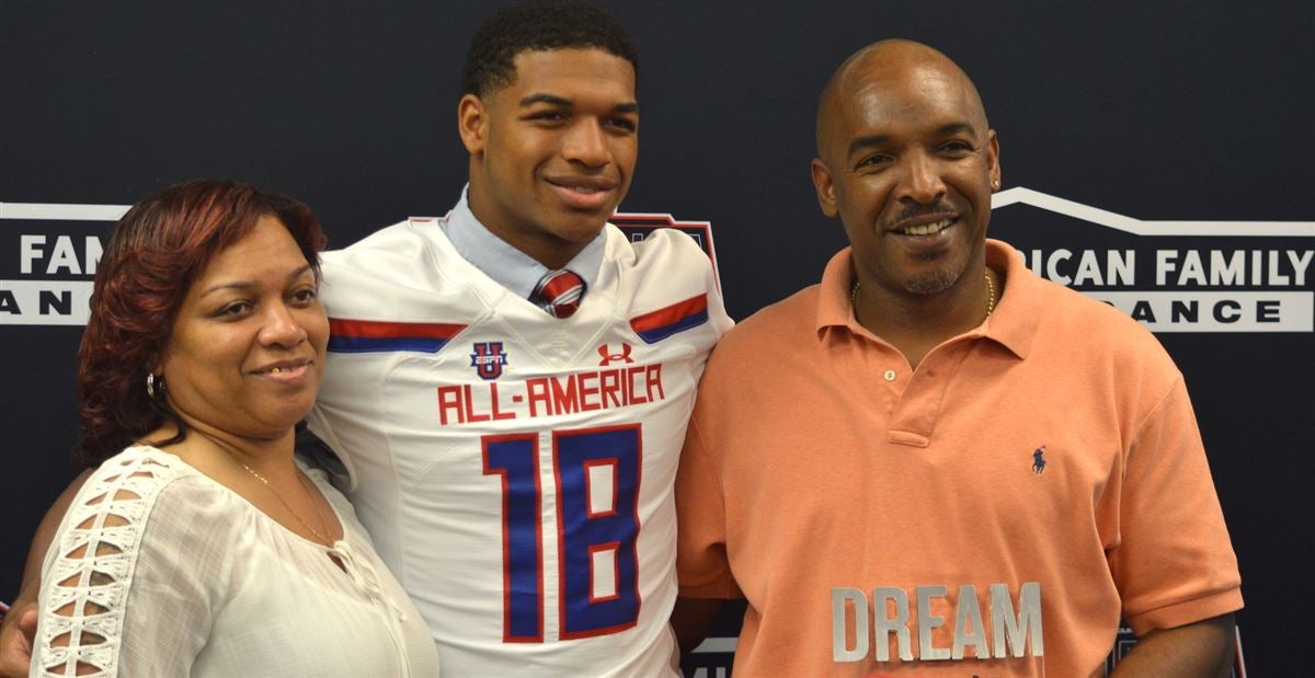 Florida commit Ja'Marr Chase receives Under Armour All-America Game jersey