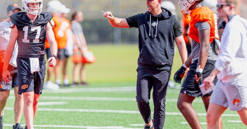 The latest intel from Oklahoma State's quarterback recruitment in the 2027 class