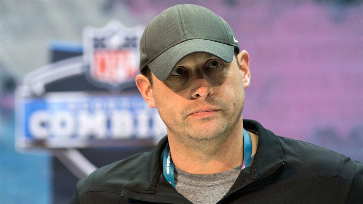 Former NY Jets head coach Adam Gase a target of the Patriots?