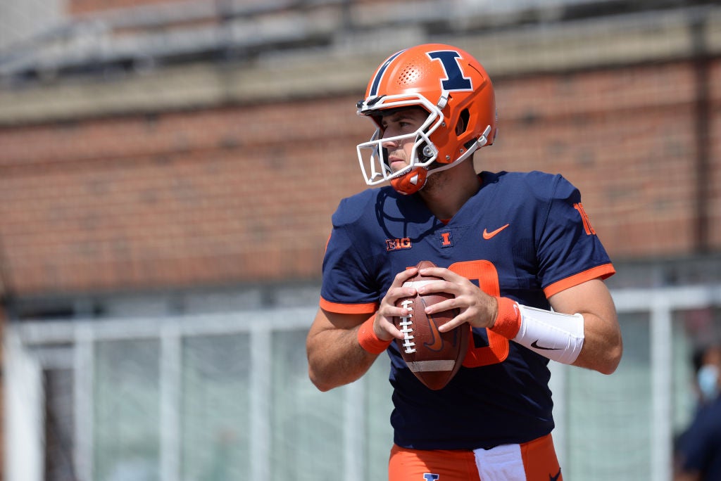 Illinois' Bret Bielema provides injury update on starting quarterback  Brandon Peters