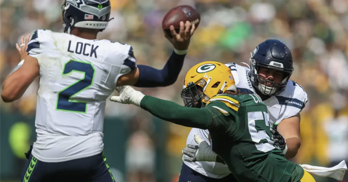 How will the Packers replace Micah Parsons to start the 2026 season?