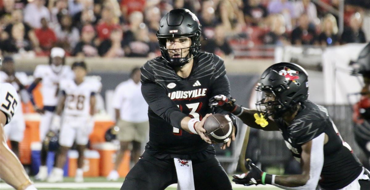 Cards Set for Thursday's Home Opener Against Murray State