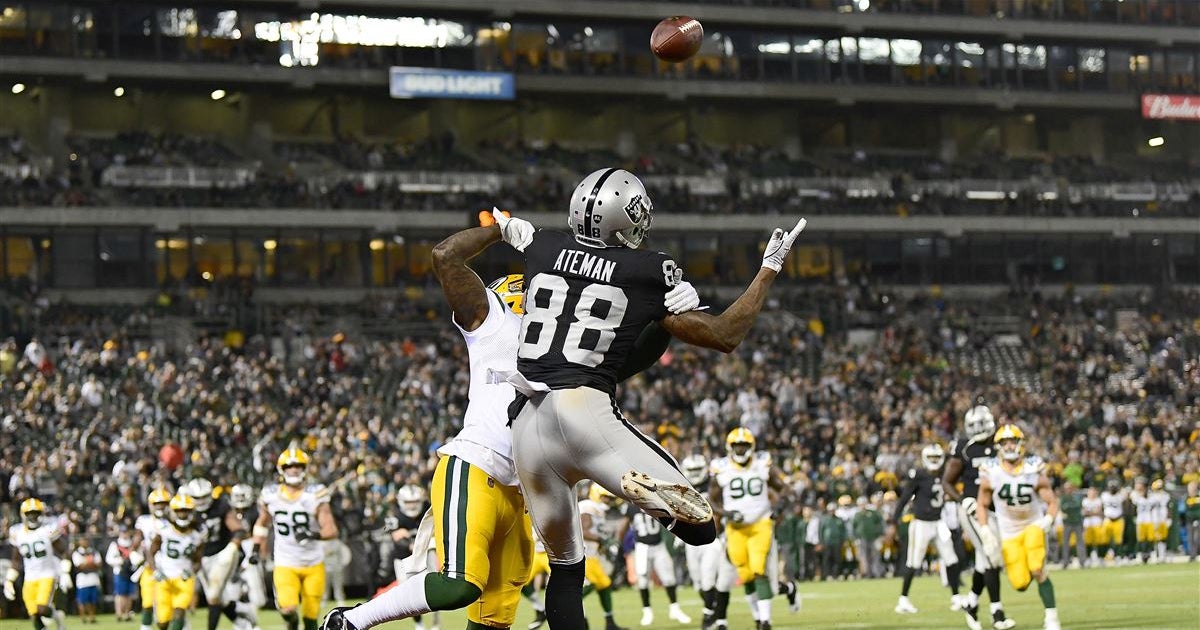Oakland Raiders to play preseason game at neutral site