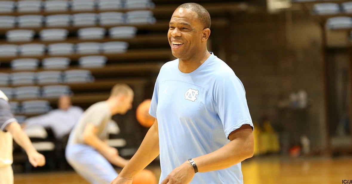 UNC hires Hubert Davis as men’s basketball head coach