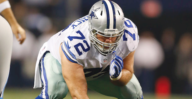 Cowboys' All-Pro center Frederick retires