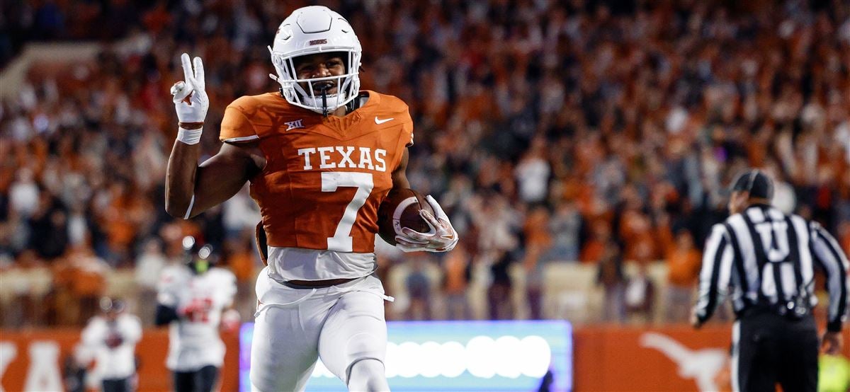 Jacksonville Jaguars Pick Texas RB Keilan Robinson In Fifth Round Of ...