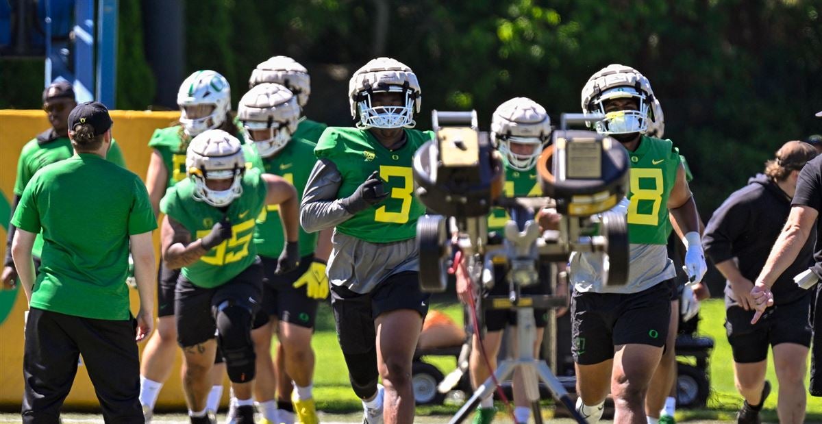 Oregon football's 2022 recruiting class leaps into top 5 on 247Sports