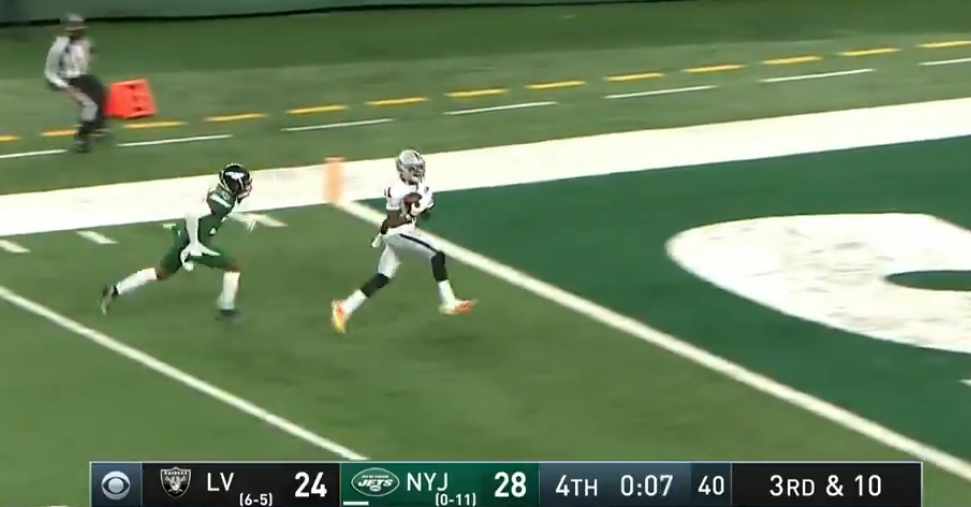 Live: Raiders beat Jets on Ruggs TD with 5 seconds left