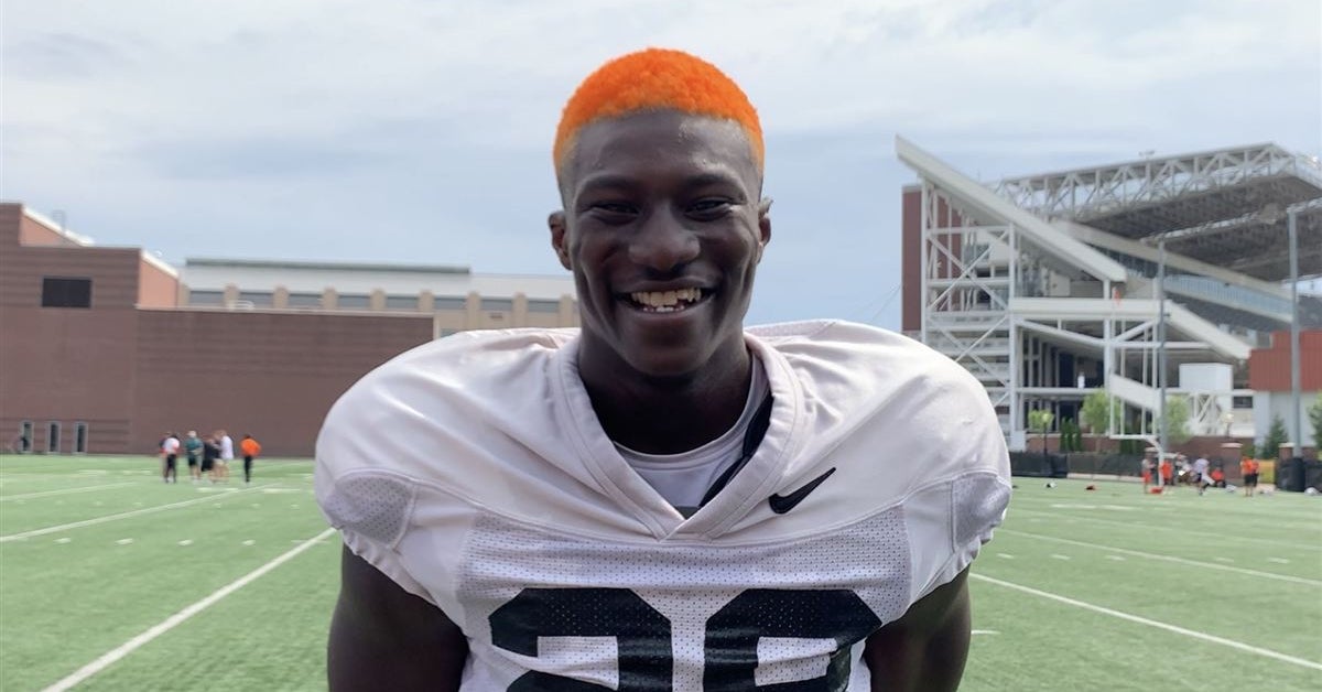 Oregon State's orange hair trend a sign of camaraderie within re-energized defensive unit