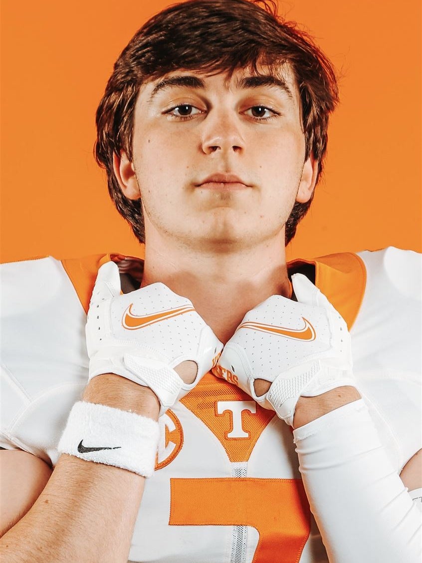 Kicker commits to Vols as preferred walk-on, makes 'no-brainer' decision