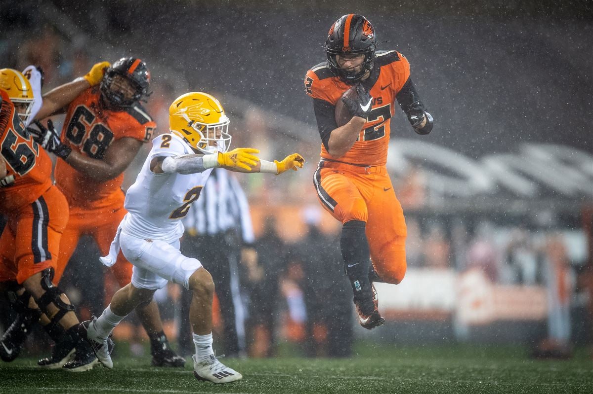 Former Camas quarterback Jack Colletto makes Orange & Black debut