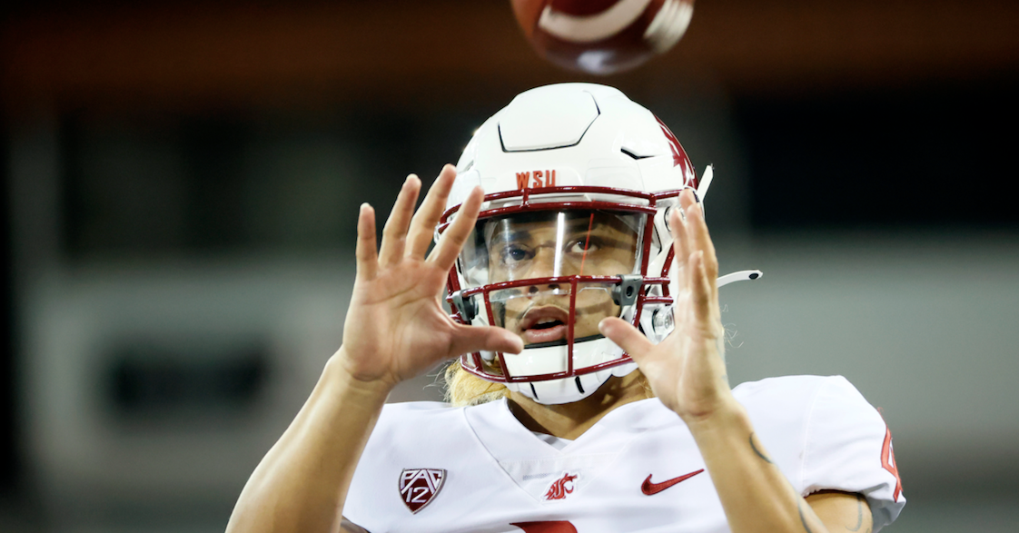 WSU rookie QB Jayden de Laura wins major fan in Petros Papadakis